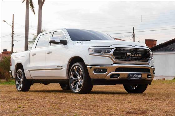 RAM 1500 5.7 V8 GASOLINA LIMITED CD 4X4 AUTOMÁTICO